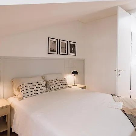 Espichel - 2 Bedrooms In Campo De Ourique * リスボン