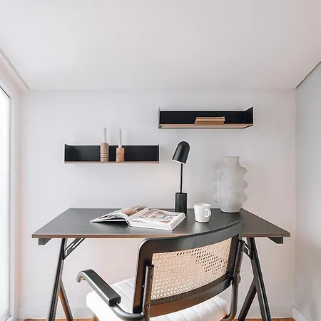 Espichel - 2 Bedrooms In Campo De Ourique アパート リスボン