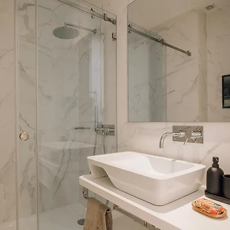 Apartman Espichel - 2 Bedrooms In Campo De Ourique