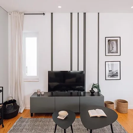 Apartman Espichel - 2 Bedrooms In Campo De Ourique Lisboa